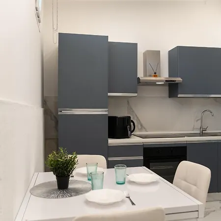 Nicolai 431 - Comfort In Center Bari